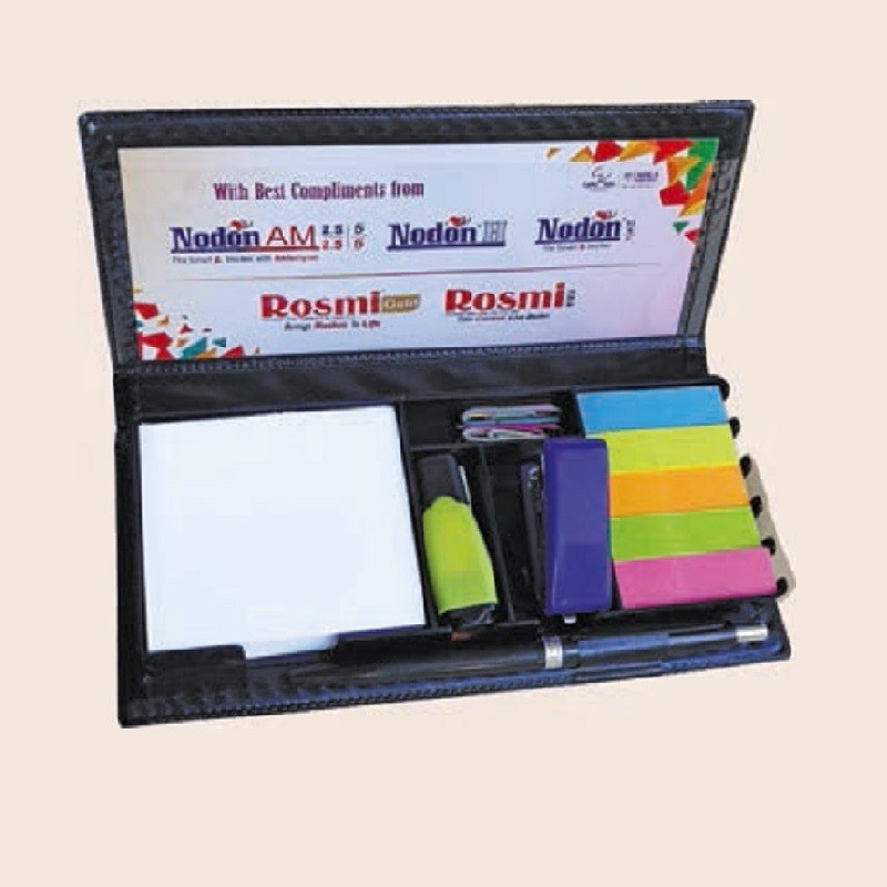 Foam Folder With Sticky Note Pad